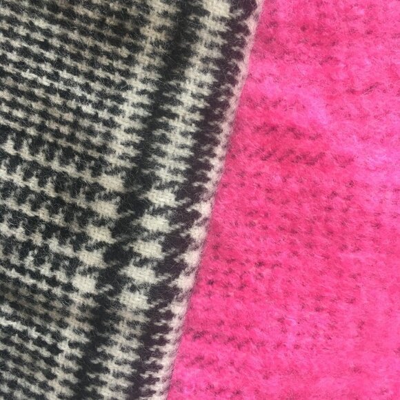 Steve Madden Glen / Prince of Wales Blanket Scarf - Picture 3 of 4